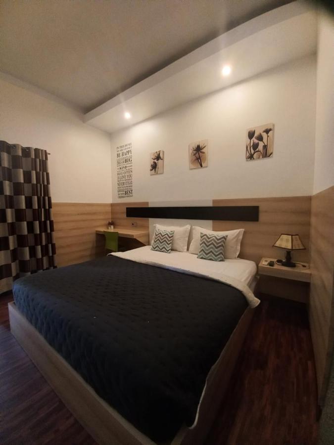 Lawaka Hotel Ampana Kültér fotó