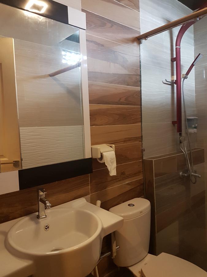 Lawaka Hotel Ampana Kültér fotó