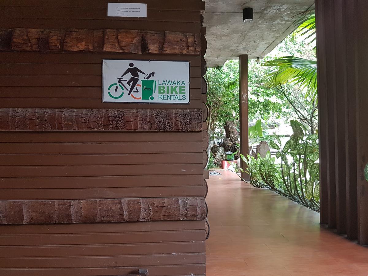 Lawaka Hotel Ampana Kültér fotó